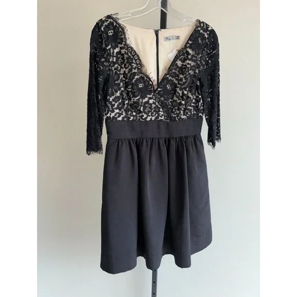eliza j formal dresses with sleeves Eliza J. Lace Cap Sleeve Gown – MOTHER OF main image 1